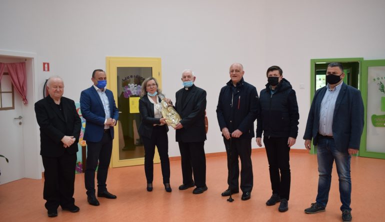 Bivsi-bistricki-zupnici-posjetili-novi-DV-Puslek4