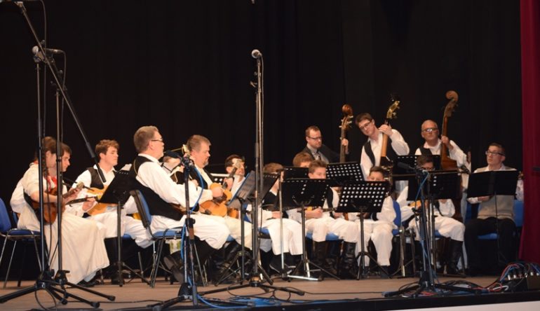 Bozicna-gl-vecer-201711