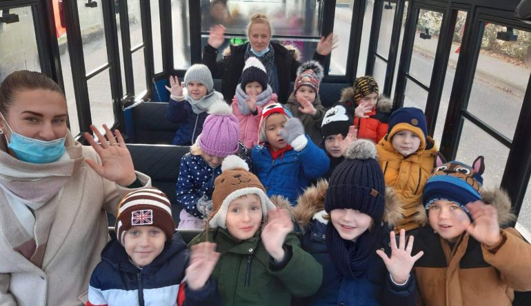 Djeca-DV-Puslek-uzivala-u-voznji-vlakicem6