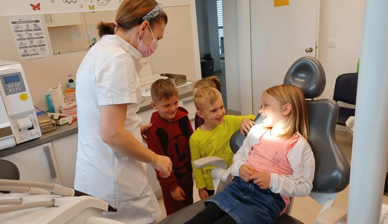Djeca-iz-DV-Pusleka-posjetila-Stomatolosku-ordinaciju-u-Mariji-Bistrici-6