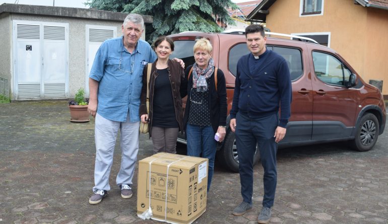 Hodocasnicka-ambulanta-dobila-opremu-djecak-bicikl3