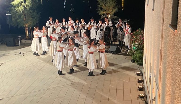 KUD-Lovro-Jezek-nastupi-u-Bakru06