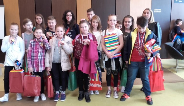 Na-2.-Mathfestu-u-Tuhlju-odlicni-ucenici-OS-Marija-Bistrica1