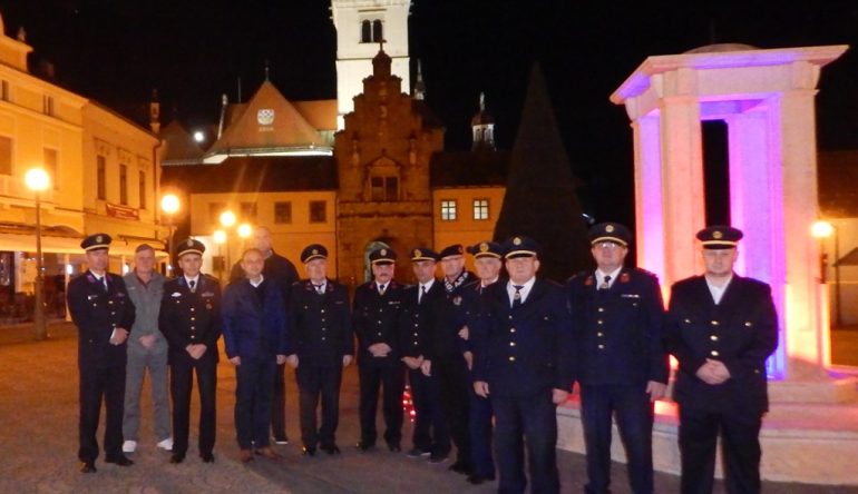 Paljenje-lampasa-za-Vukovar-6