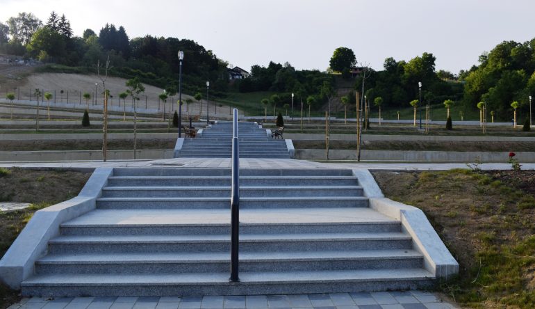 Poziv-za-iskazom-javnog-interesa-za-dodjelu-na-koristenje-grobnih-mjesta-na-groblju-u-Mariji-Bistrici