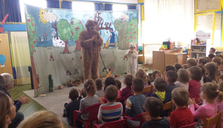 Predstava-o-jeseni-u-DV-Puslek-4