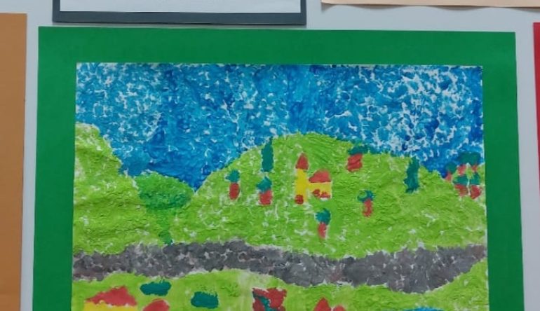 Radovi-ucenika-OS-Marija-Bistrica-na-izlozbi-u-Krapini-i-djecjem-recitalu-„Kaj-u-rijeci-pjesmi-slici-i-plesu-–-Krapina-2022.-4