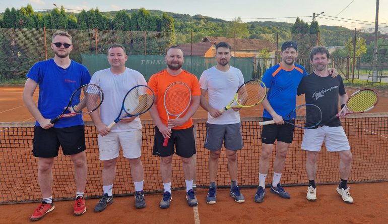 SPORT-13.5_TENIS-TURNIR-PAROVA-OSVOJILI-ANDRIJA-MIKSA-I-TOMISLAV-FRISCIC-4-scaled