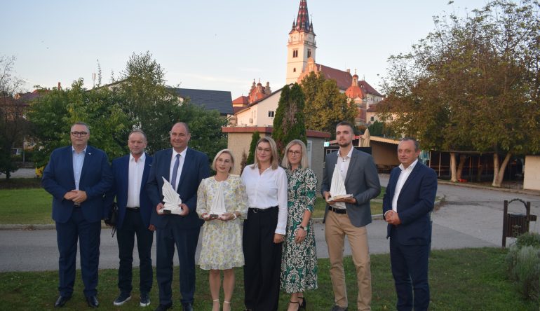 Turisticka-patrola-MB-12