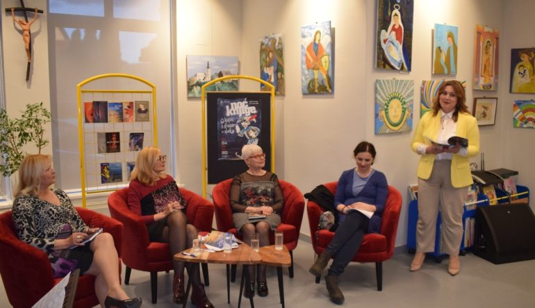 U-noci-knjige-stihovi-iz-butige2