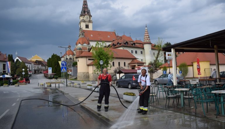 Vatrogasci-prali-ulice-u-Mariji-Bistrici7