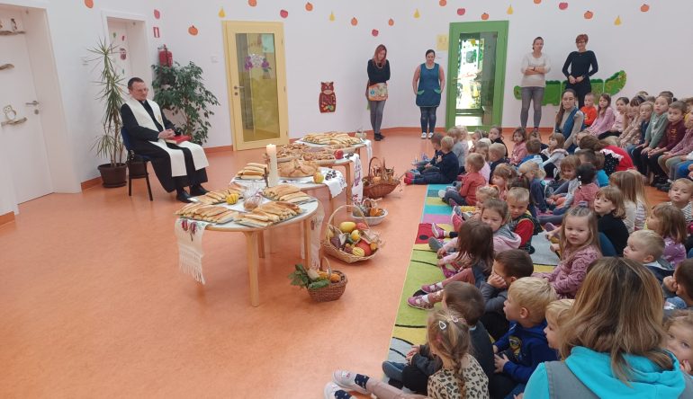 dan-kruha-DV-Puslek-MB-23-05