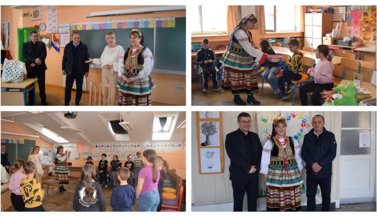 dr. Čutura u školi FotoJet