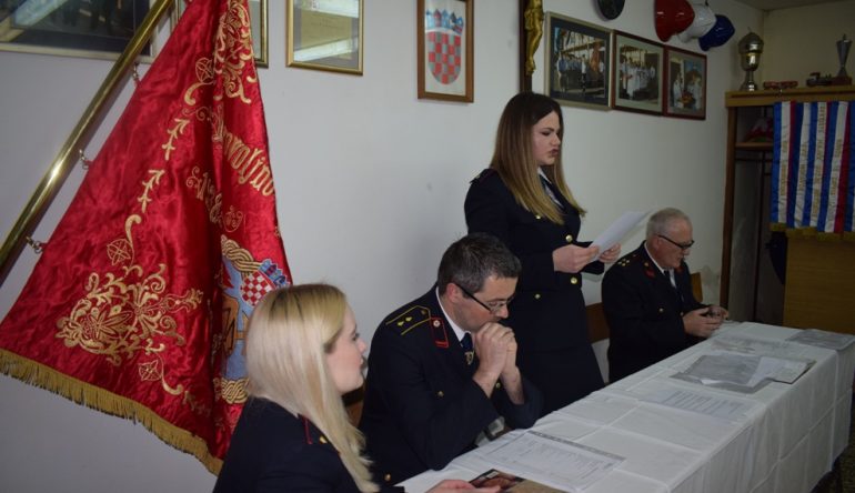 skupstina-dvd-laz-17-6