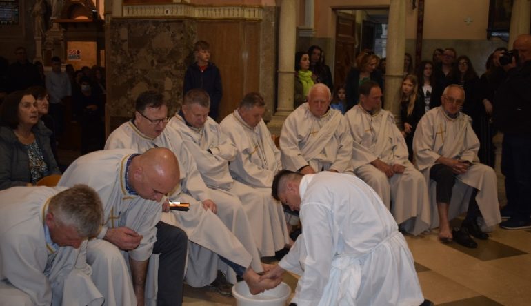 veliki-cetvrtak-22-08